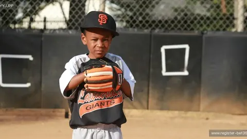 激情对决！意甲主场霸主遭遇客场奇兵，谁能打破不败神话？